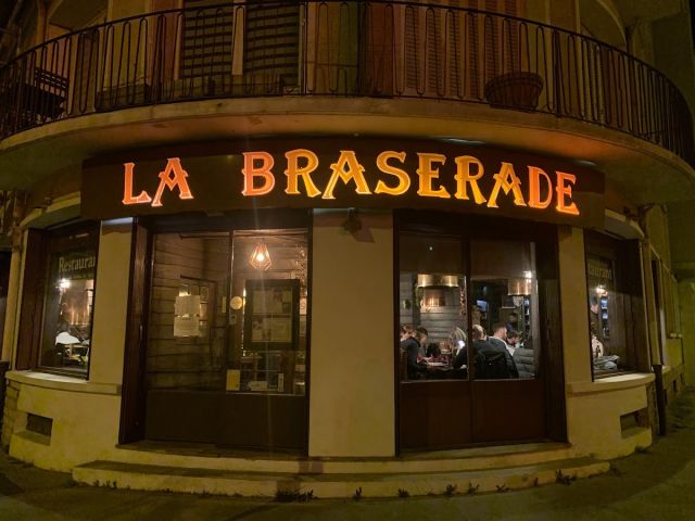 La Brasérade Restaurant Dijon Grill