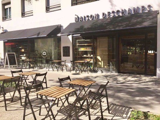 Maison Deschamps Boulangerie Cafe