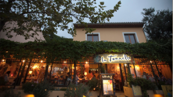 LA TONNELLE