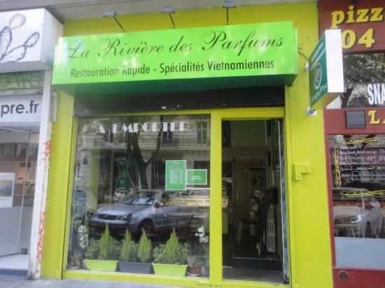 LA RIVIERE DES PARFUMS